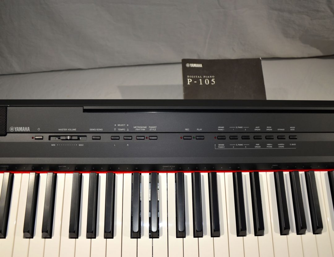 Yamaha P105 Piano Vintage guitars and amps
