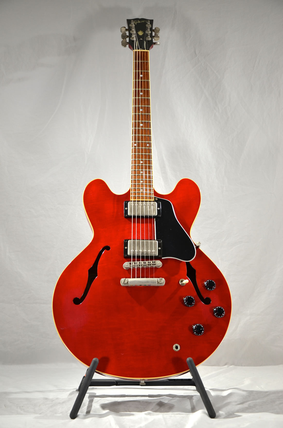 1984 Gibson ES-335 6 String Guitar, Cherry