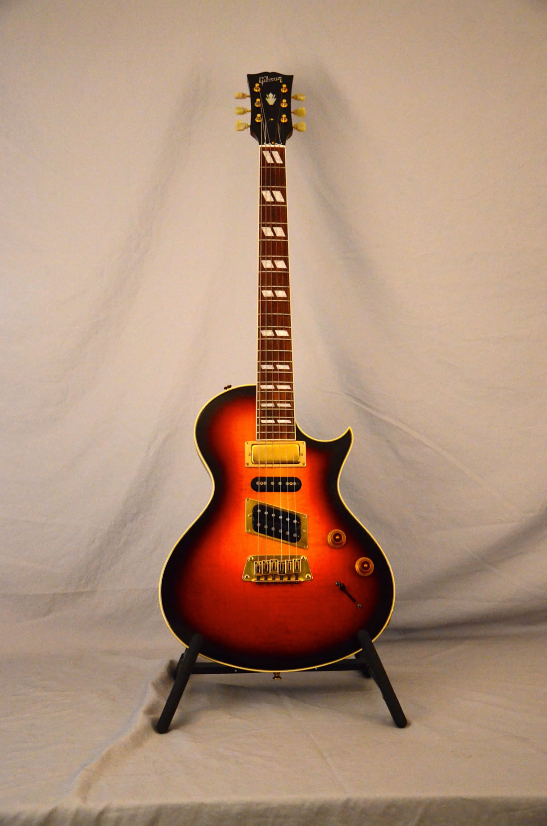 1997 Gibson Night Hawk ST-3